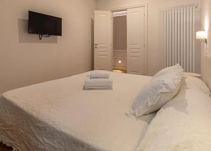 Cavallotti 22 Специя