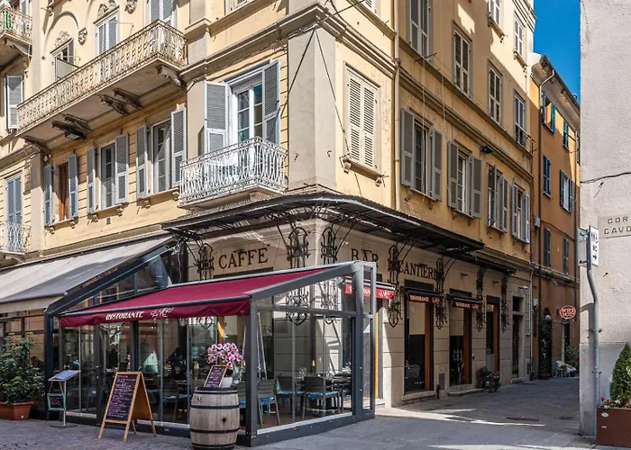 Cavallotti 22 Nyaraló *